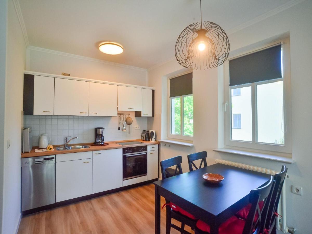Apartment Komfort Mit 1 Schlafzimmer Und Balkon Im Obergeschoss 216 *