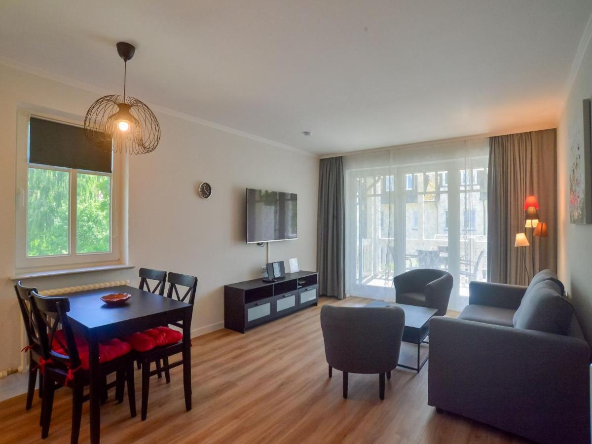 Komfort Mit 1 Schlafzimmer Und Balkon Im Obergeschoss 216 Apartment Ostseebad Binz