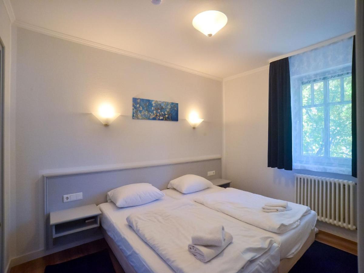 Komfort Mit 1 Schlafzimmer Und Balkon Im Obergeschoss 216